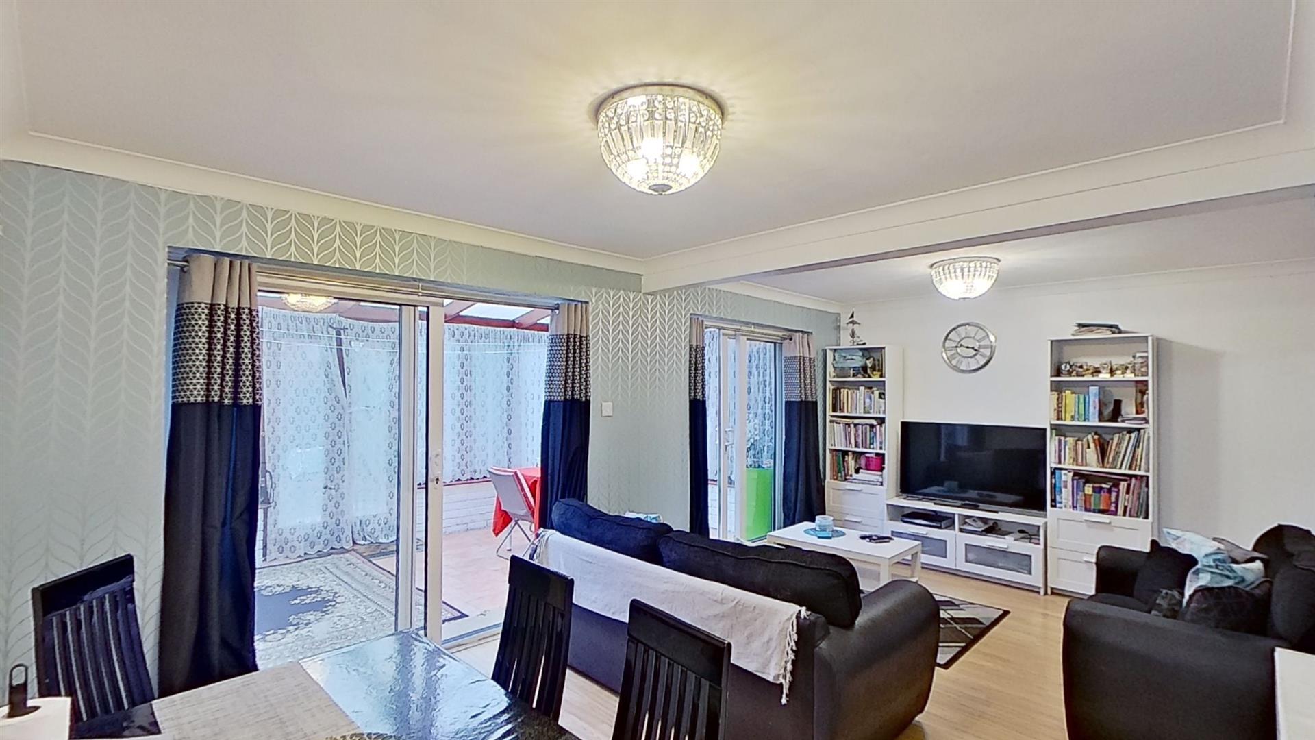 3 bed property in Hockliffe Brae, Milton Keynes